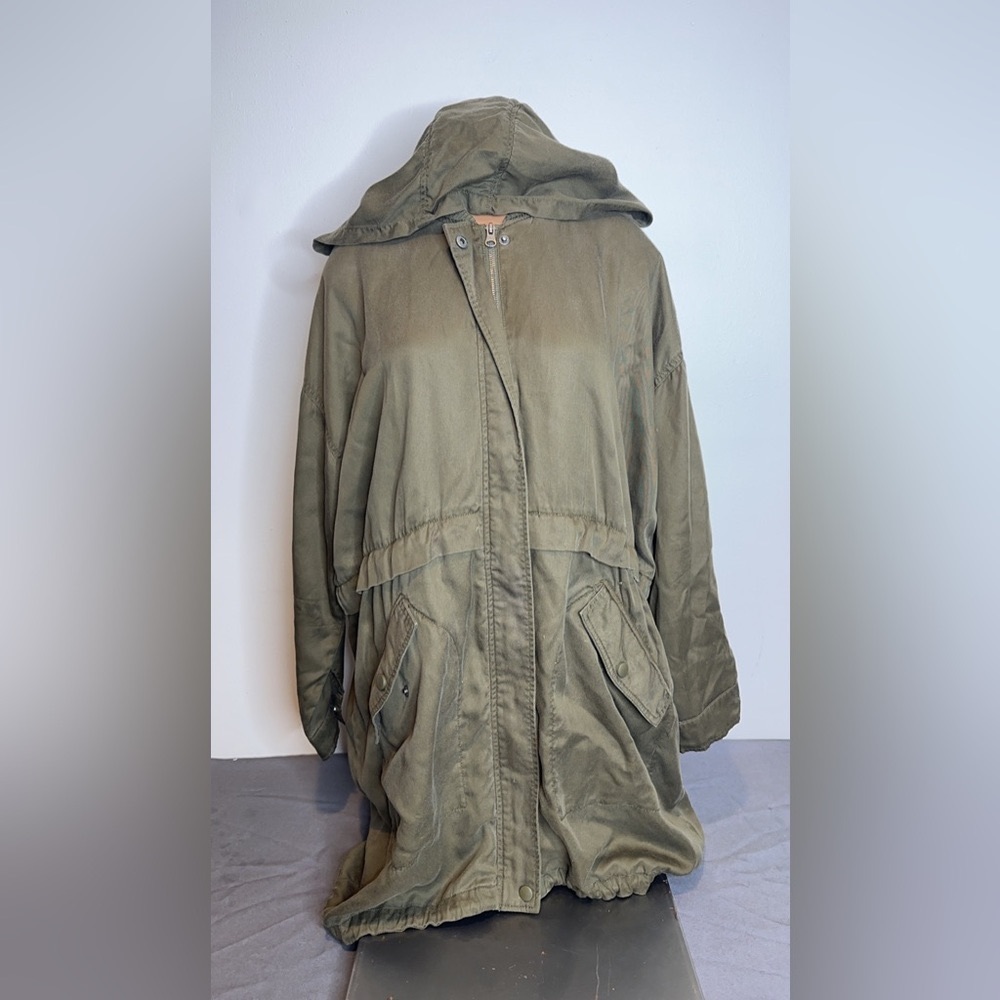 Lightweight jacket